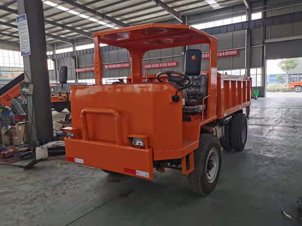 礦用運(yùn)輸車廠家分享購(gòu)買礦用運(yùn)輸車要考慮哪幾點(diǎn)？